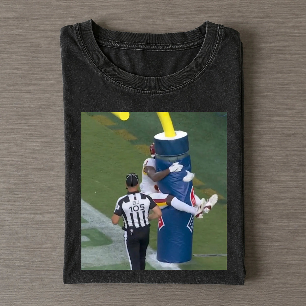 Diggs • Iconic Moment T-shirt